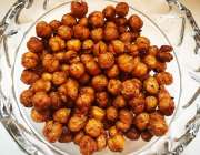 Spiced roasted chickpeas
